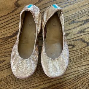 Gently Used Rose Gold Tieks